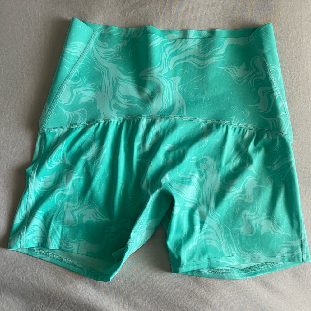 Gym Shark Power High Rise Shorts - Size: XL